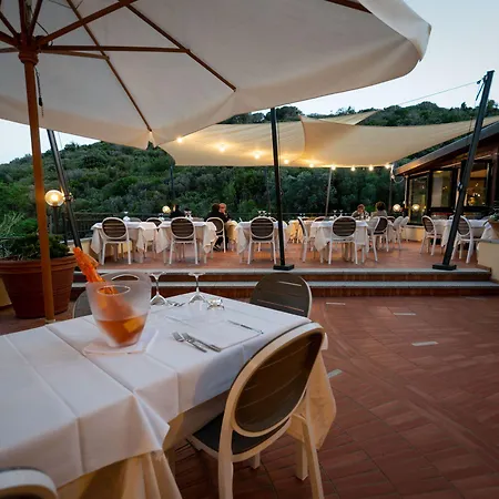 Anna 3* فيتوفايا